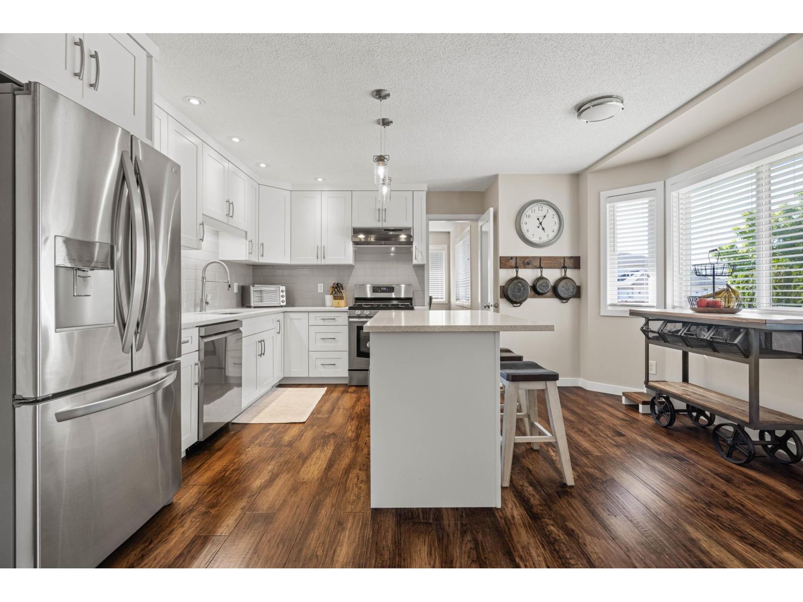 3 Bed, 3 Bath House for Sale in Chilliwack – 5822 KATHLEEN DRIVE, Sardis South, Chilliwack – MLS# R3146988 - Image 10