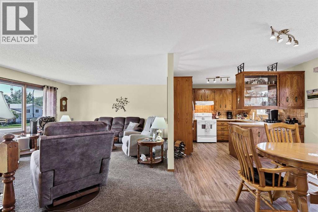 288 Ross Glen Drive SE - Image 5
