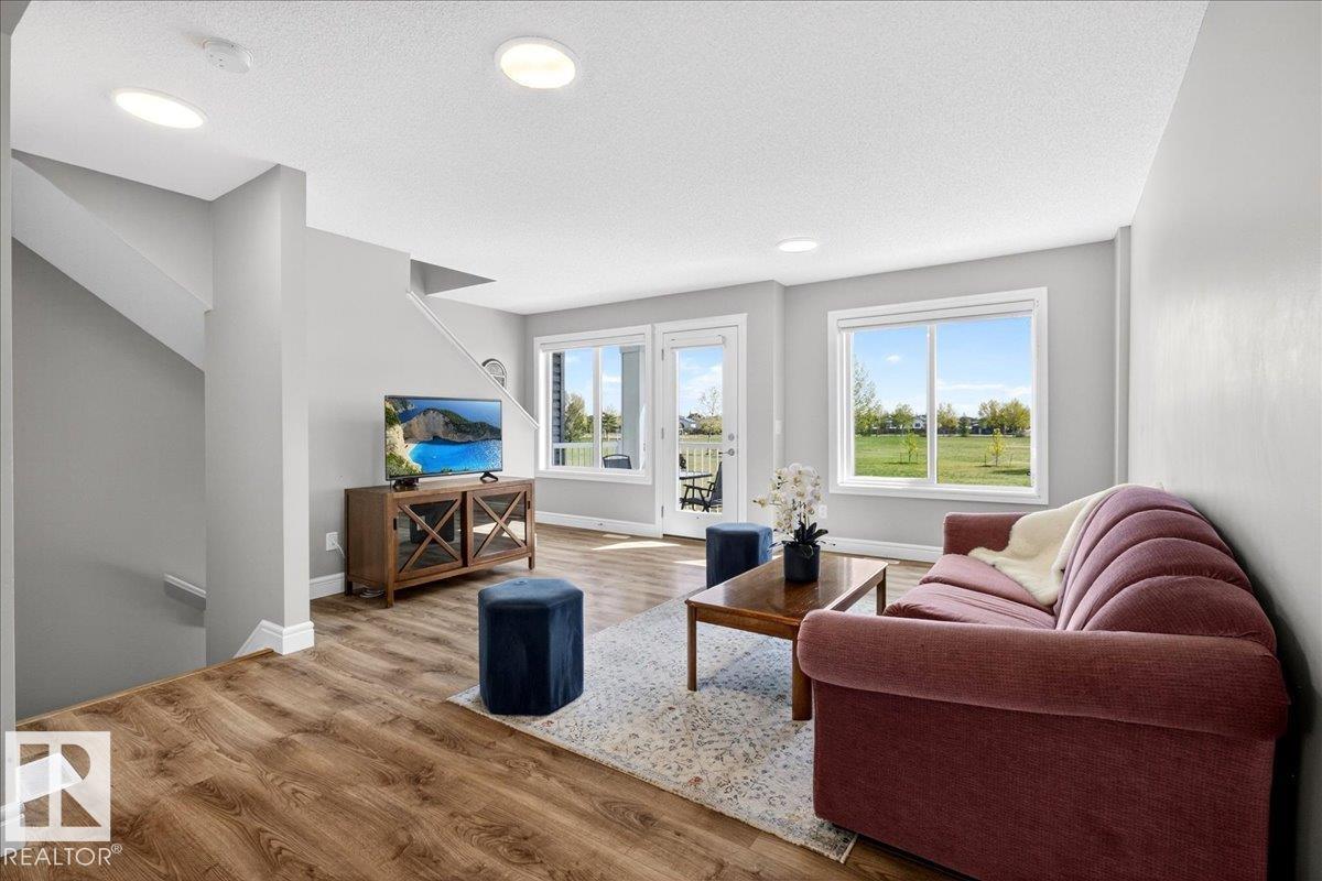 #63 16335 84 ST NW - 15