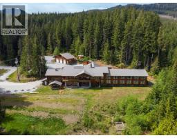 8100 Forbidden Plateau Rd, Courtenay, BC V9J1L2 Photo 6