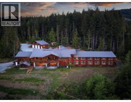 8100 Forbidden Plateau Rd, Courtenay, BC V9J1L2 Photo 7