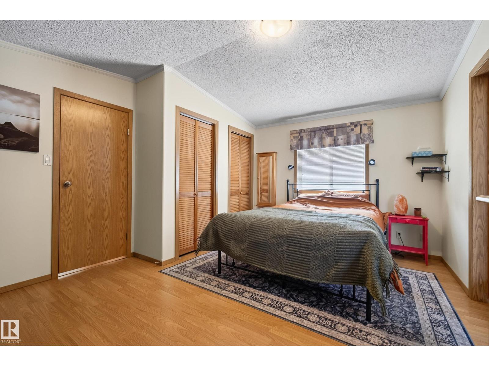 547 Evergreen Park NW - 18