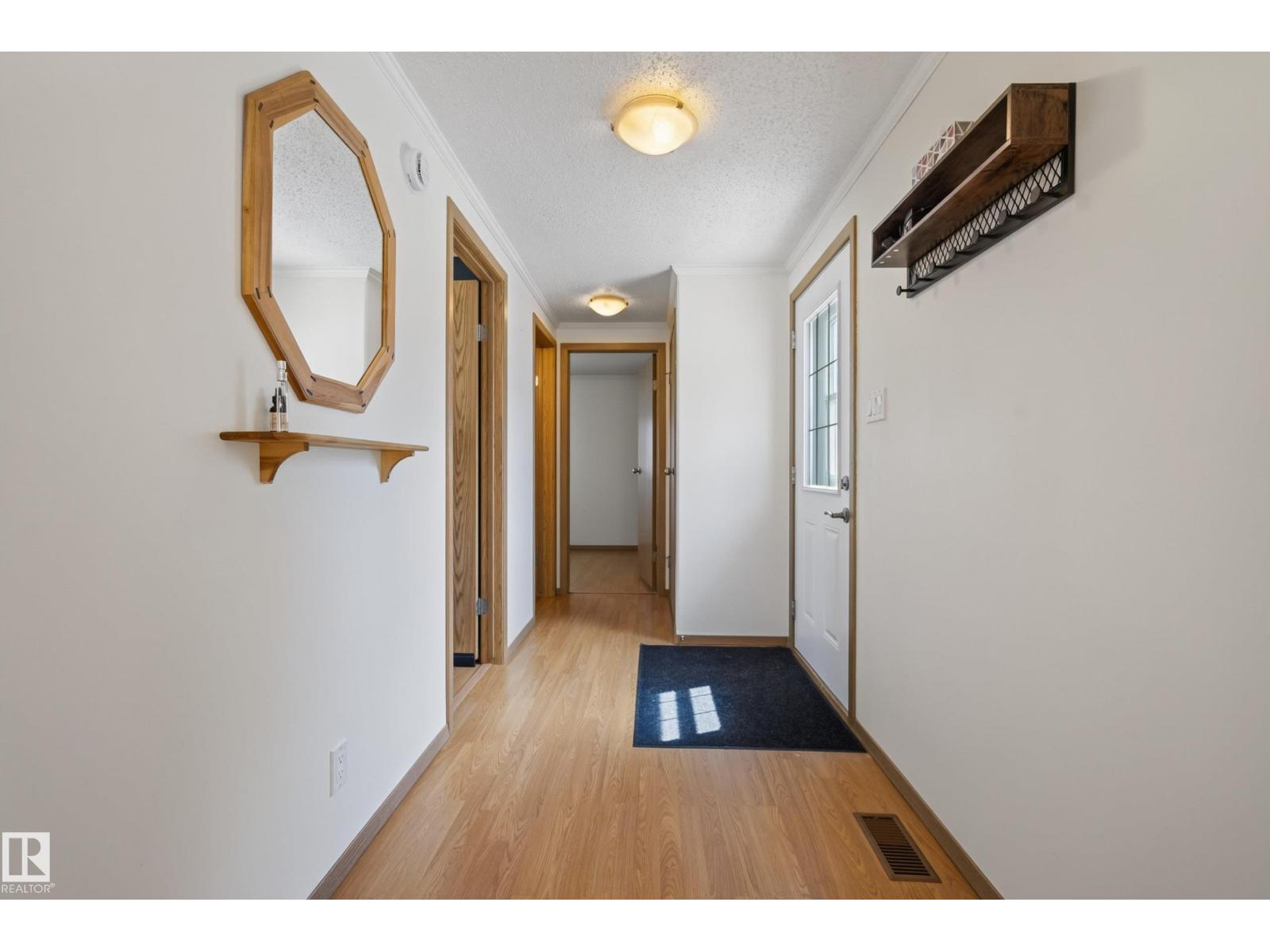 547 Evergreen Park NW - 23