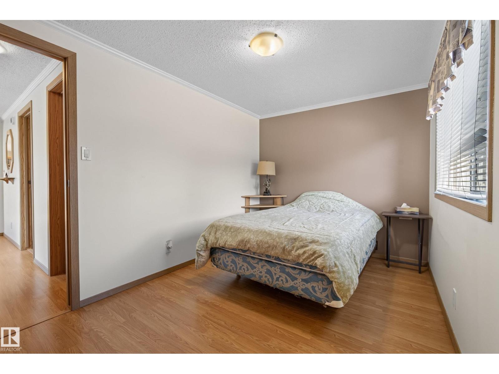 547 Evergreen Park NW - 27