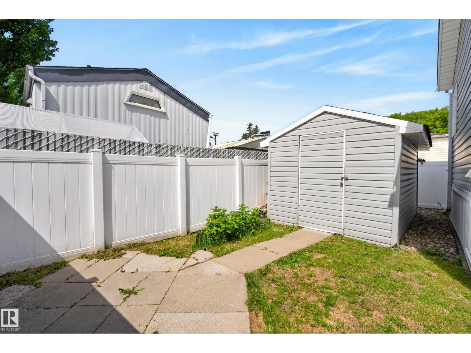 547 Evergreen Park NW - 34