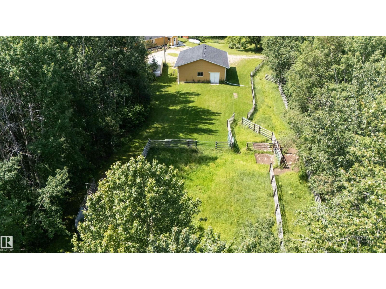 60520 Rge Rd 62A - 39