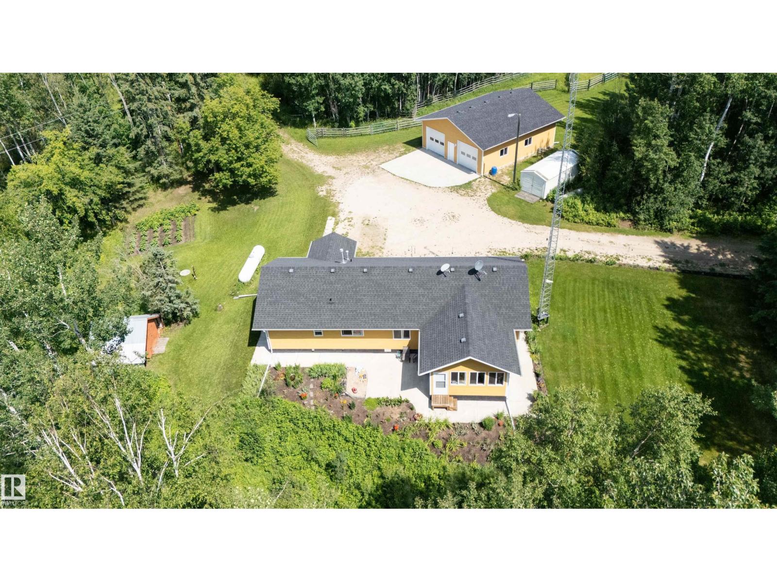 60520 Rge Rd 62A - 35