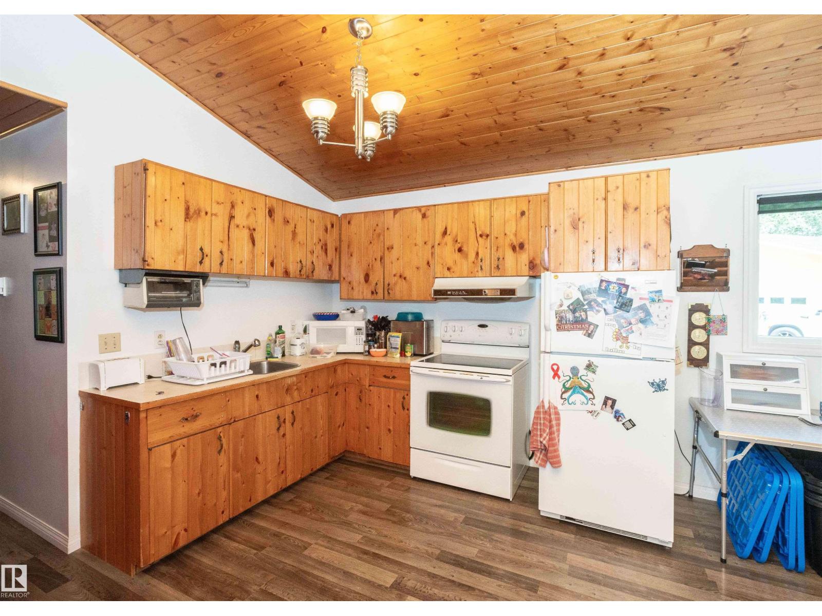 60520 Rge Rd 62A - 43