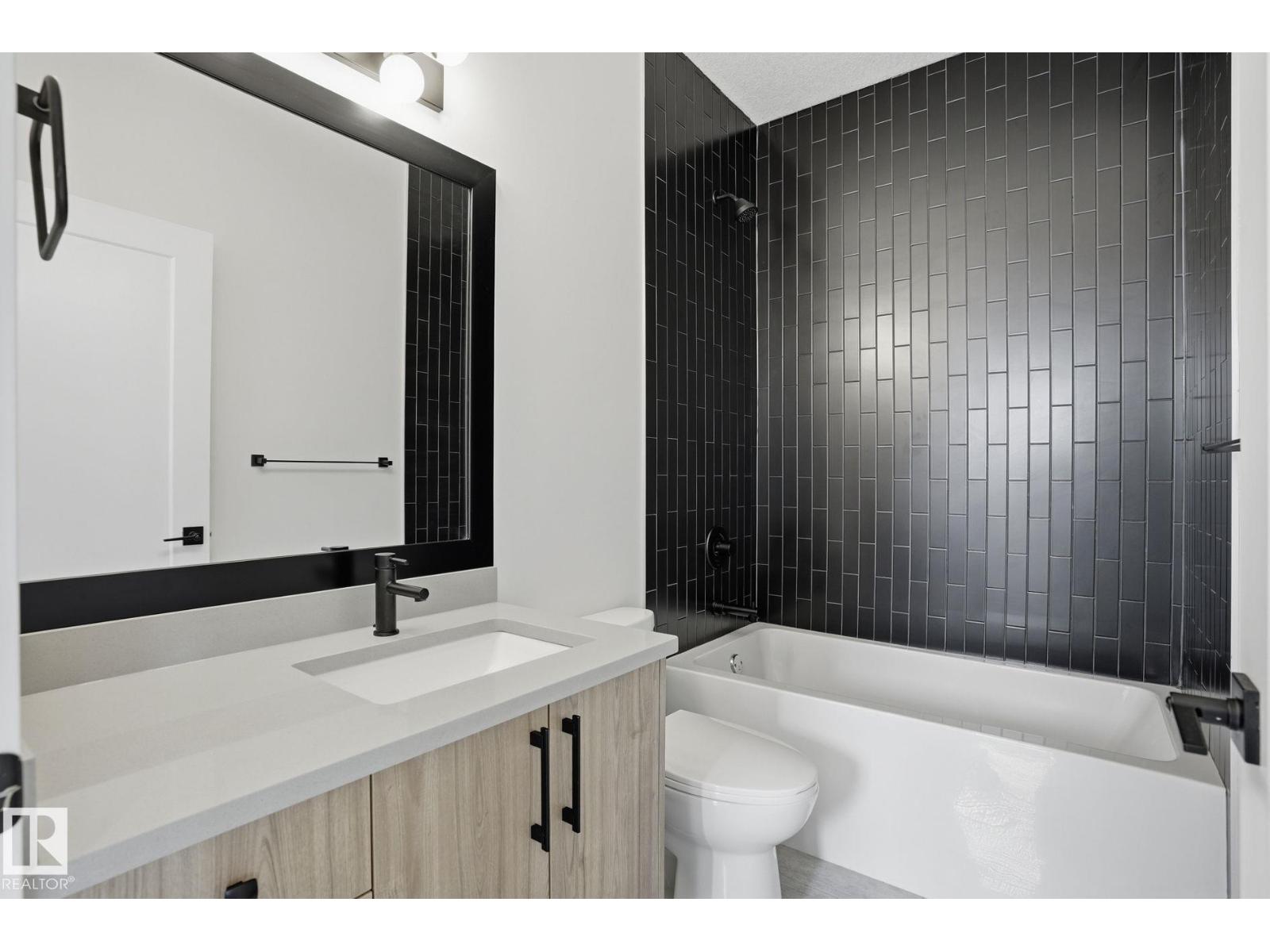 13909 107A AV NW - 18
