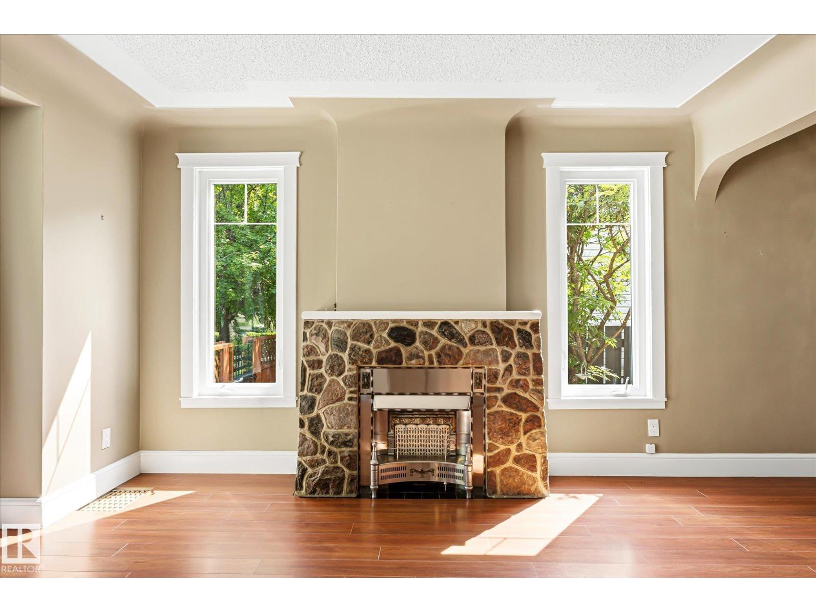 11322 56 ST NW - 7