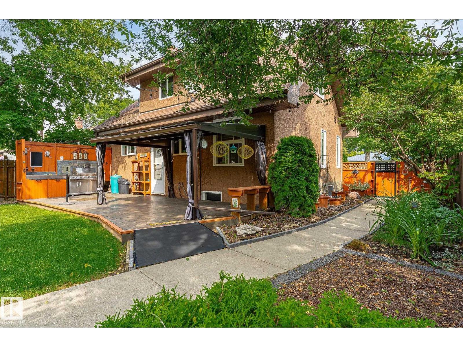 11322 56 ST NW - 37