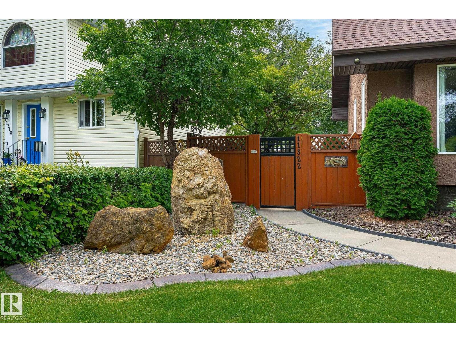 11322 56 ST NW - 36