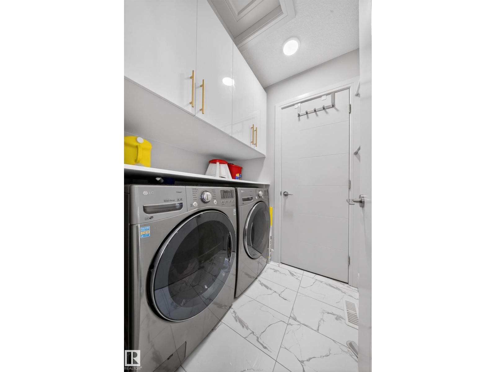1927 18 ST NW - 42