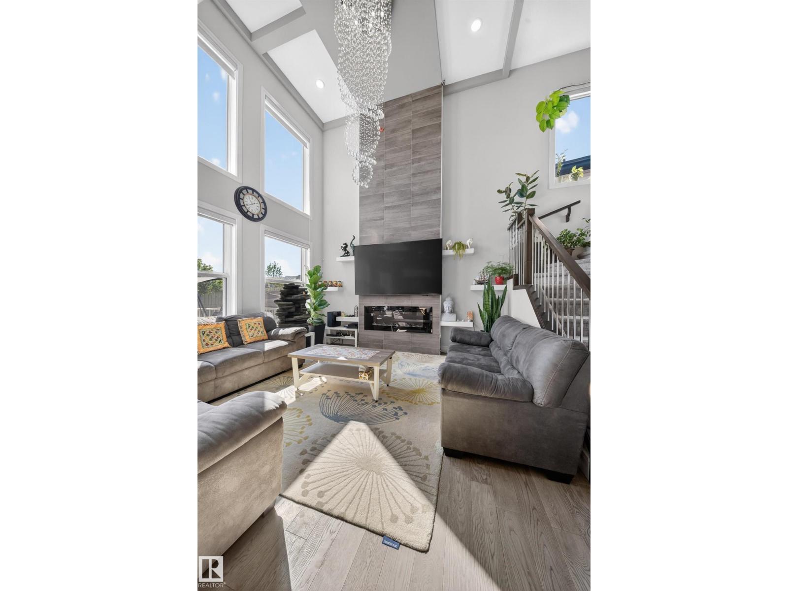 1927 18 ST NW - 15