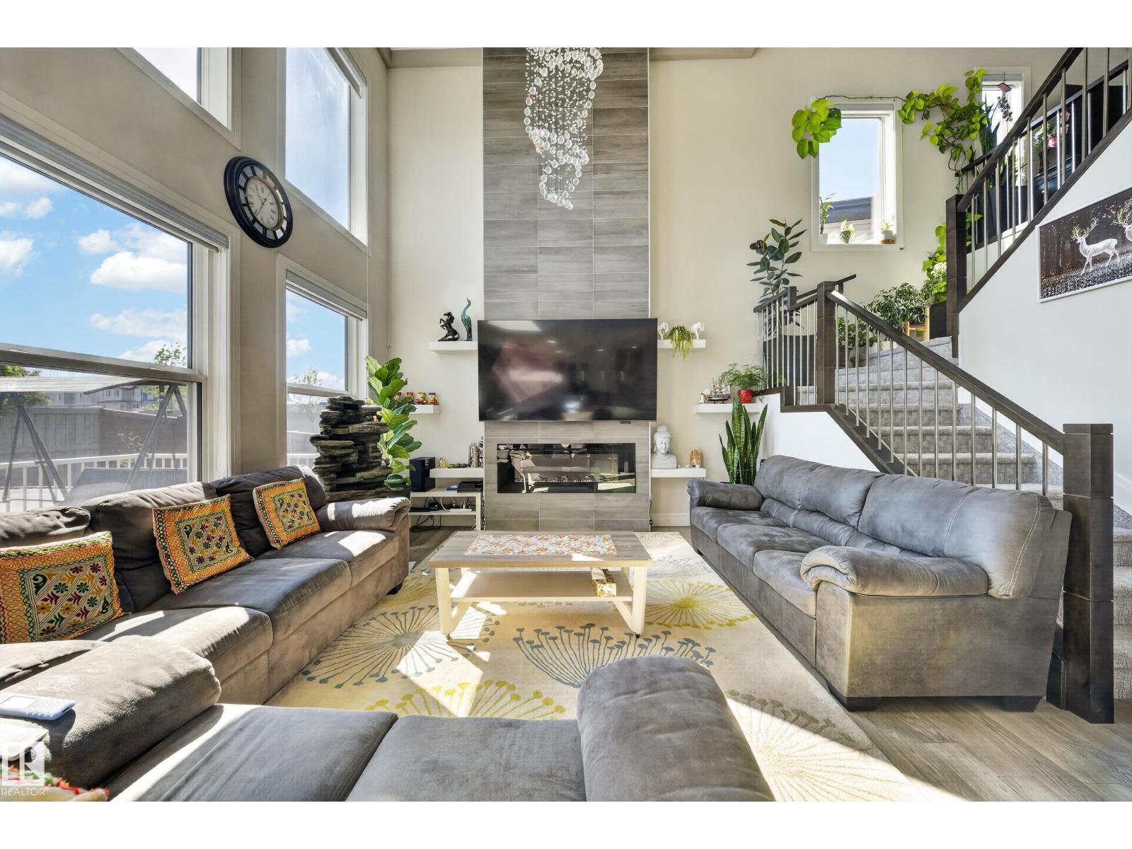 1927 18 ST NW - 7