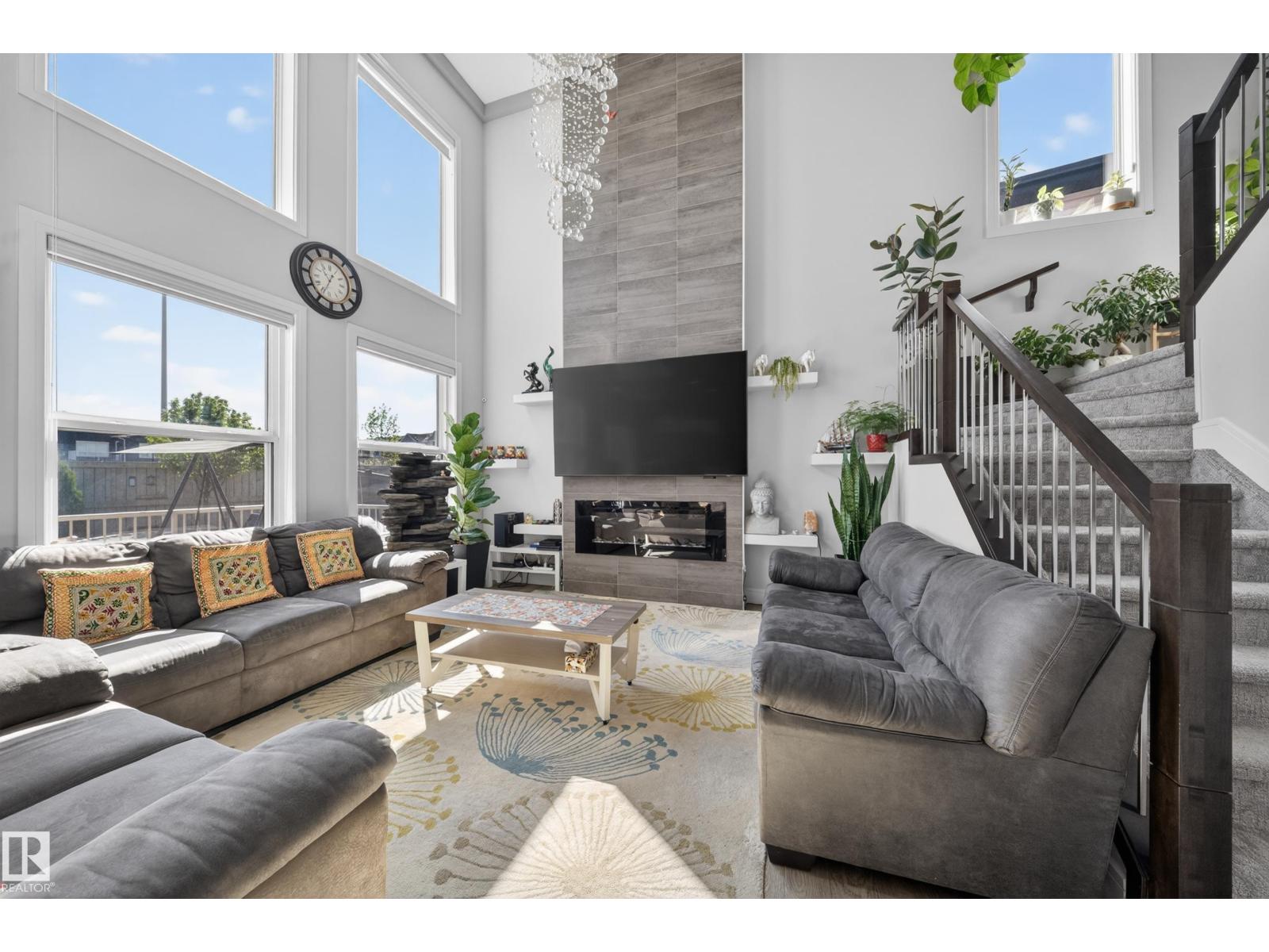 1927 18 ST NW - 6