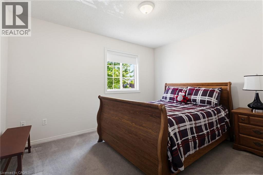2485 NEWCASTLE Crescent - 18