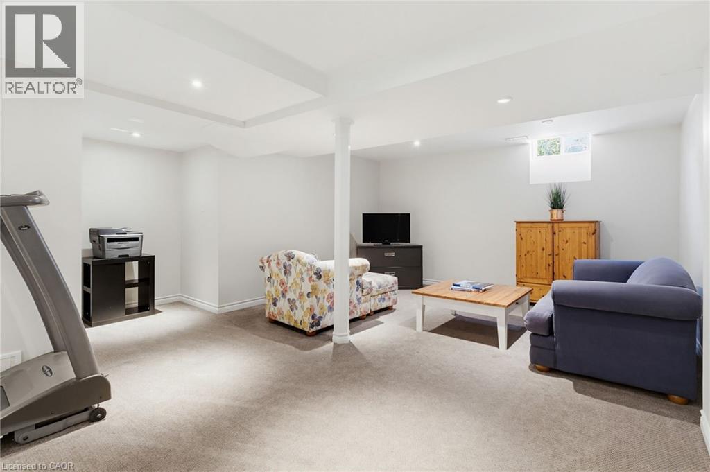 2485 NEWCASTLE Crescent - 22