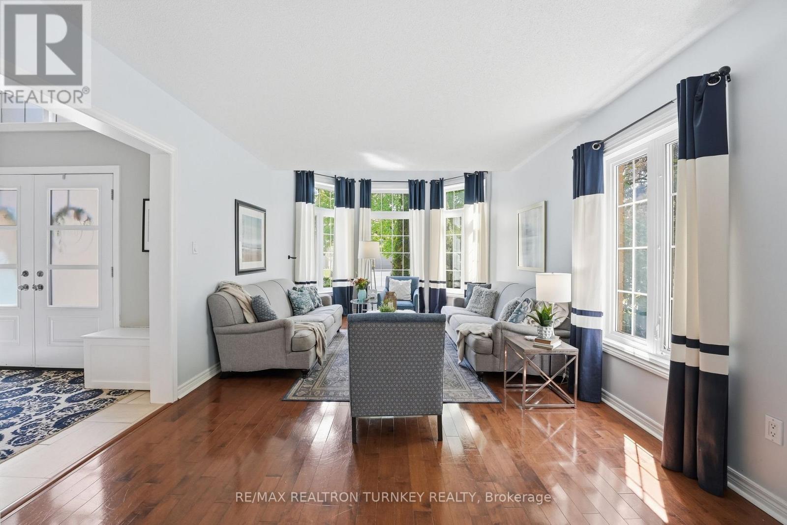 818 EXCELLER CIRCLE - 7