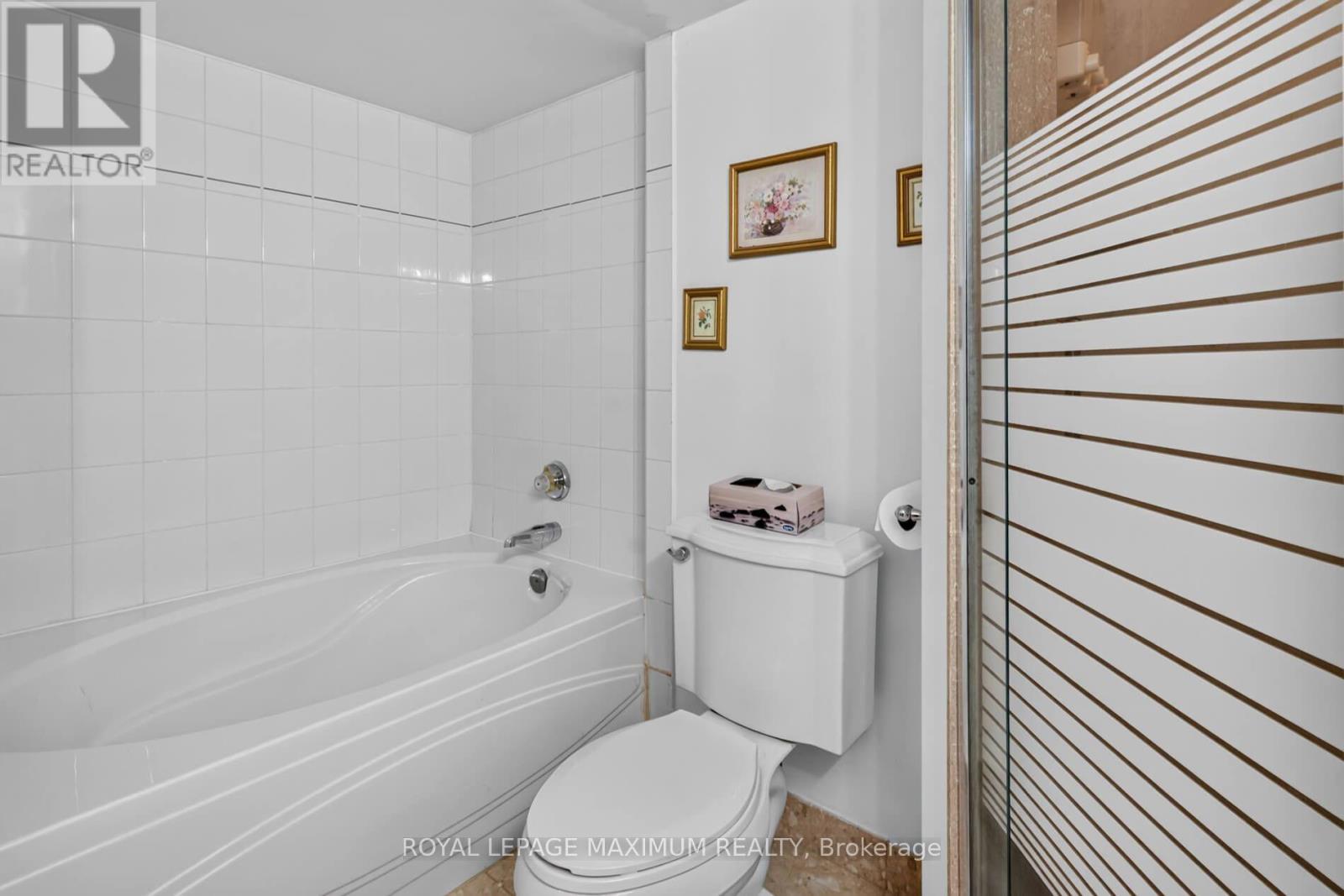 #717 5 ROWNTREE ROAD - 22