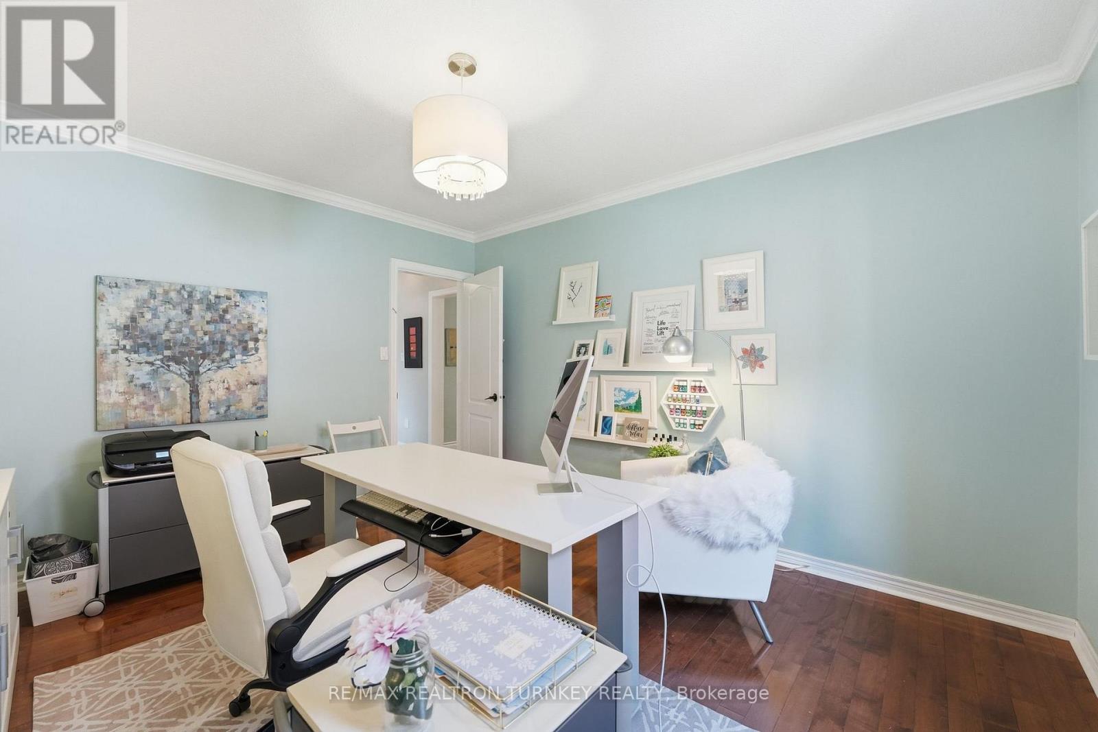 818 EXCELLER CIRCLE - 16