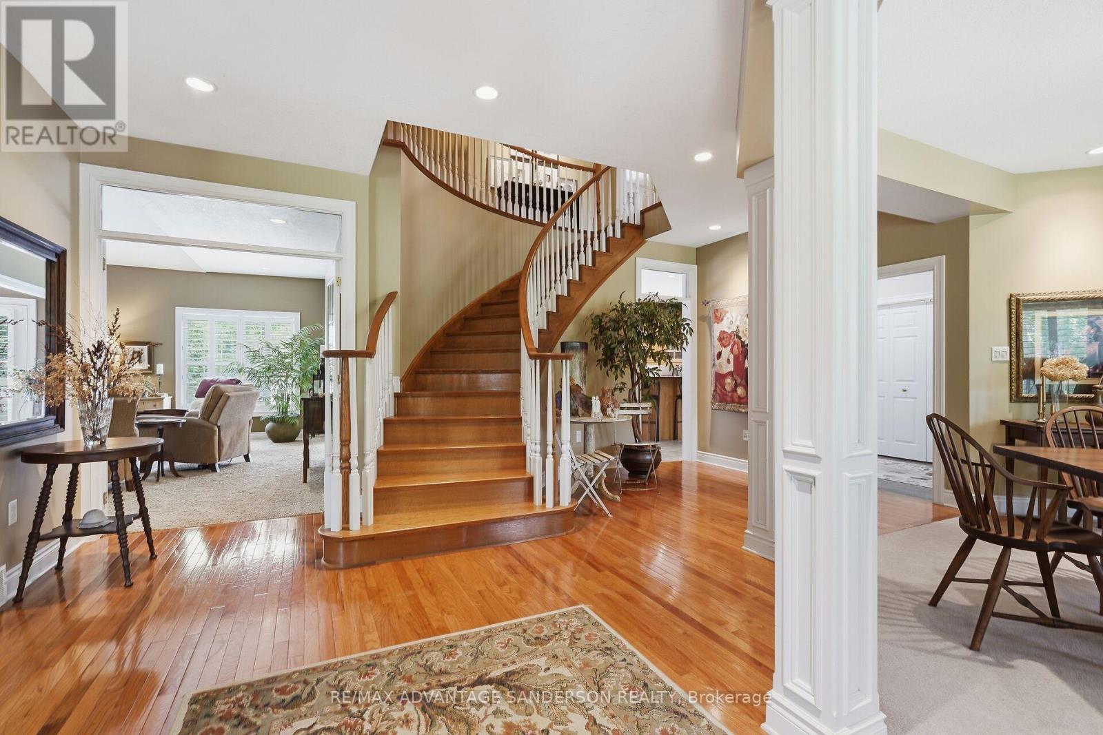 1796 GAINSBOROUGH ROAD - 12