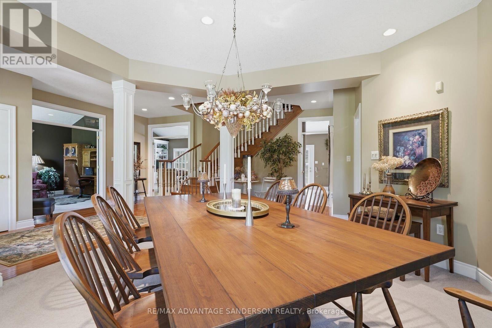1796 GAINSBOROUGH ROAD - 22
