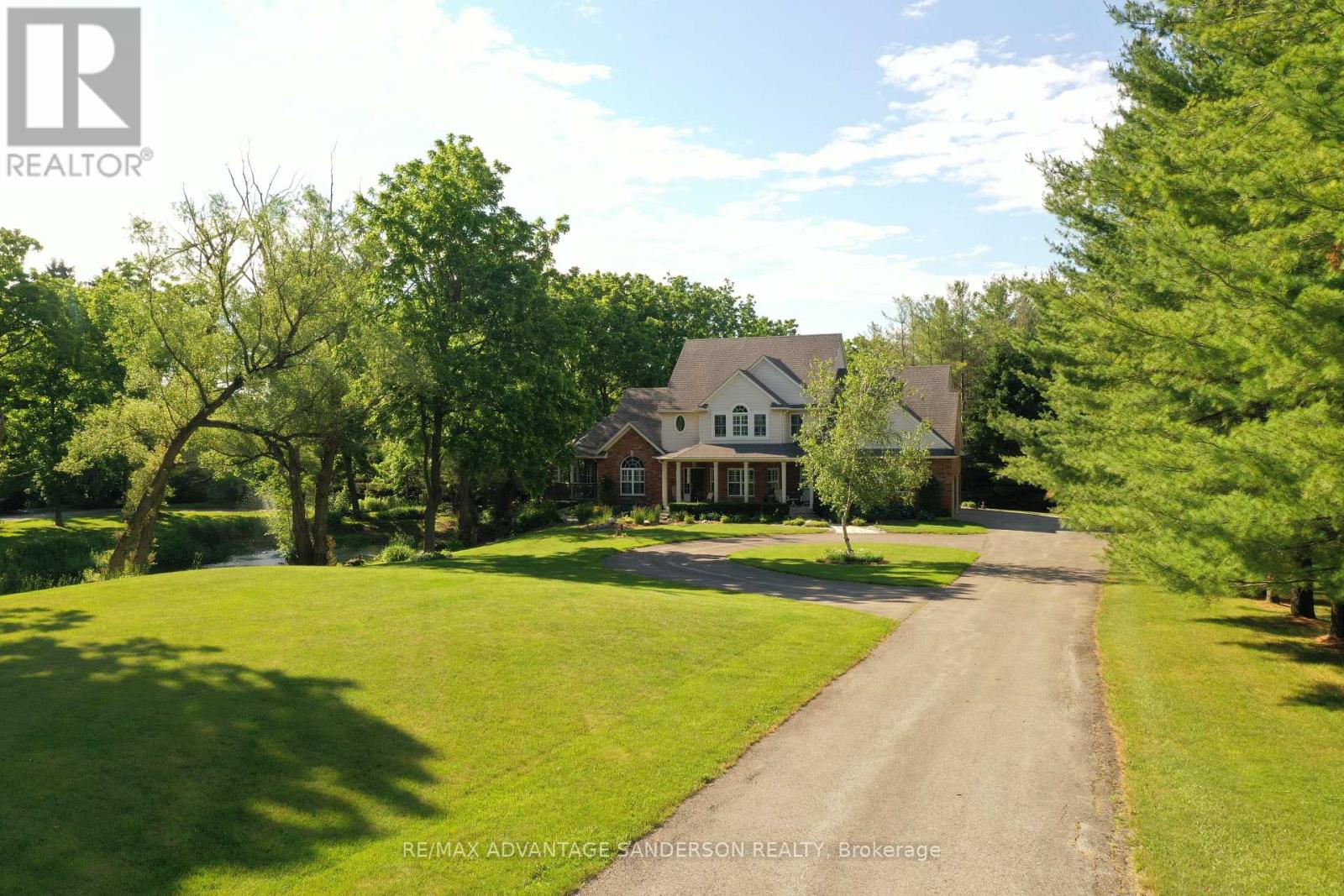 1796 GAINSBOROUGH ROAD - 9