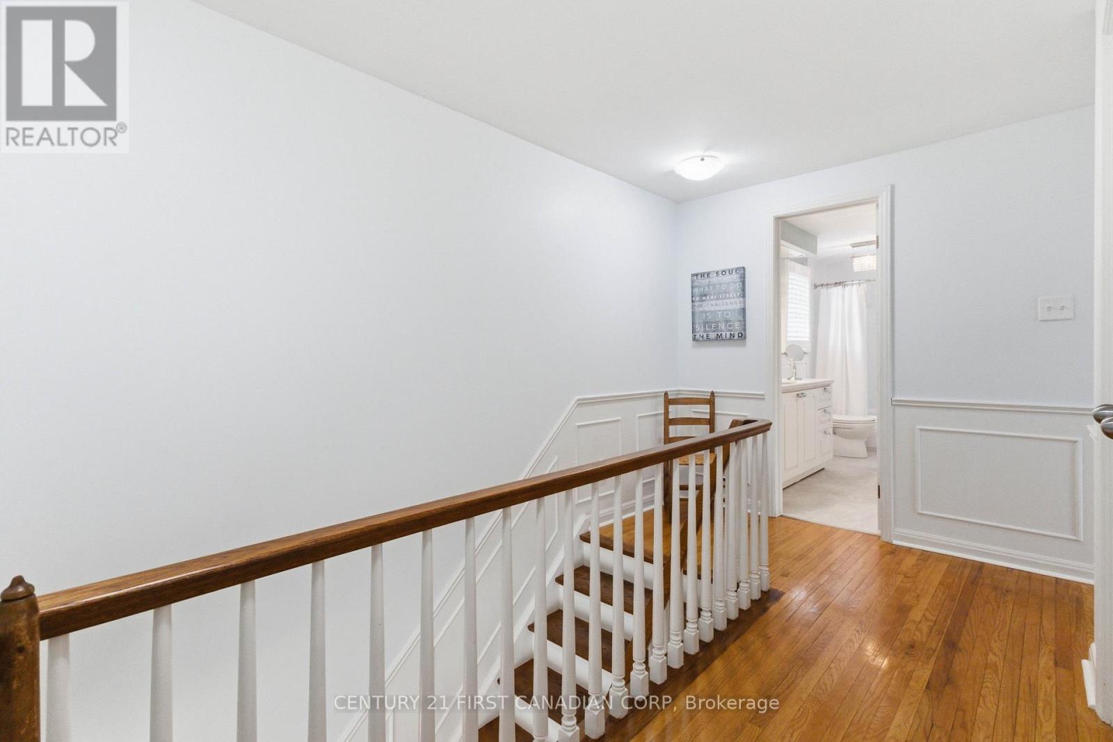 1080 VISCOUNT ROAD - 30