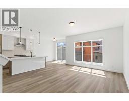 4pc Bathroom - 134, 2231 81 Street Sw, Calgary, AB T3H3V9 Photo 6
