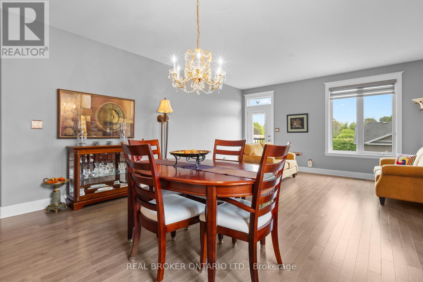 502 CLOTHIER STREET W - Image 16