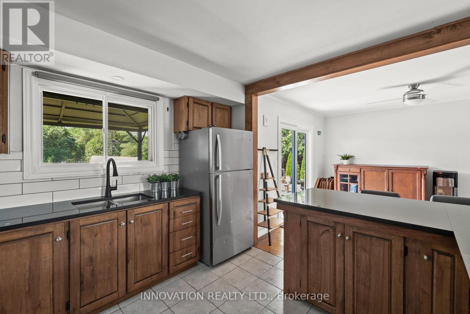 658 KITLEY 3 LINE - Image 13