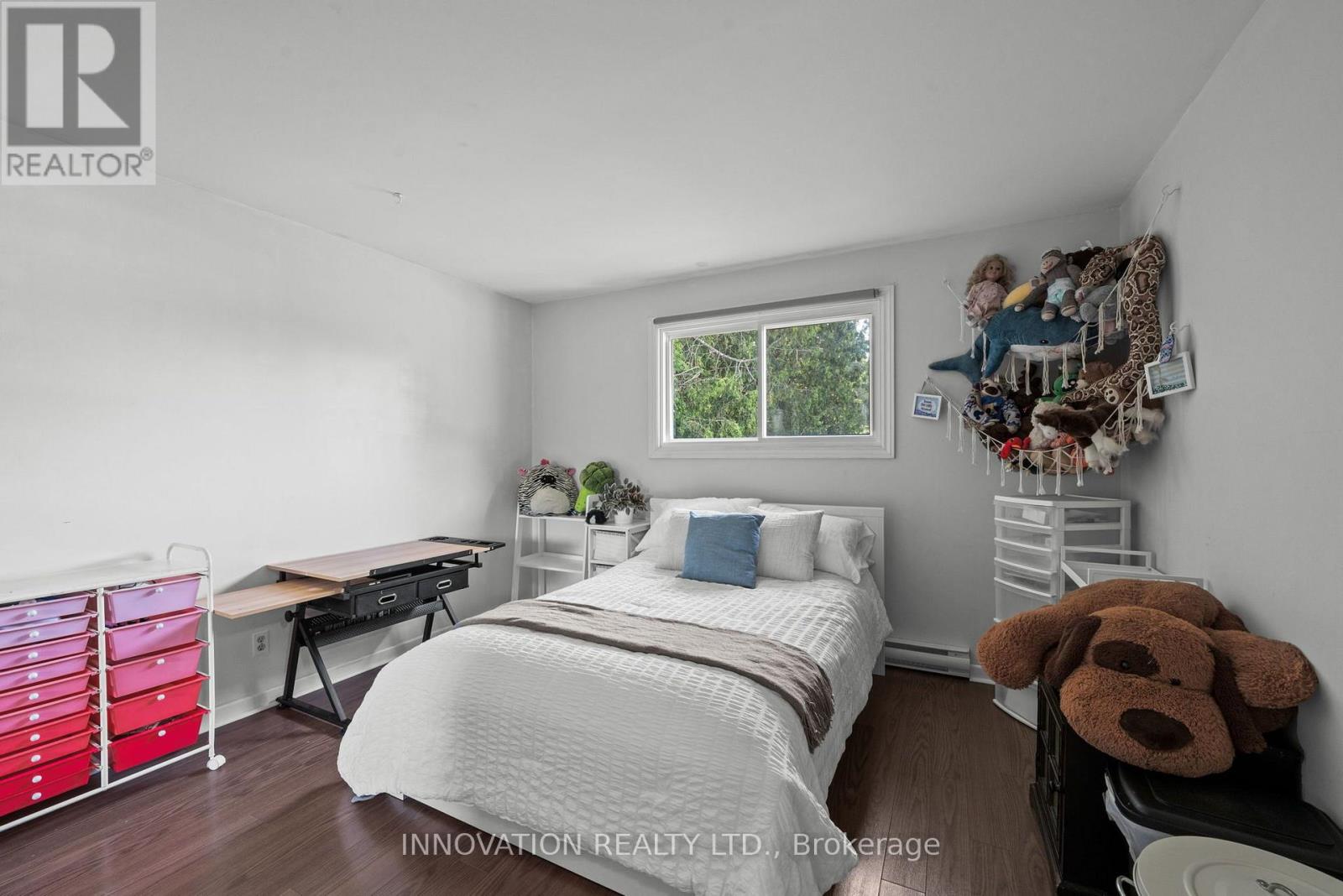 658 KITLEY 3 LINE - Image 19