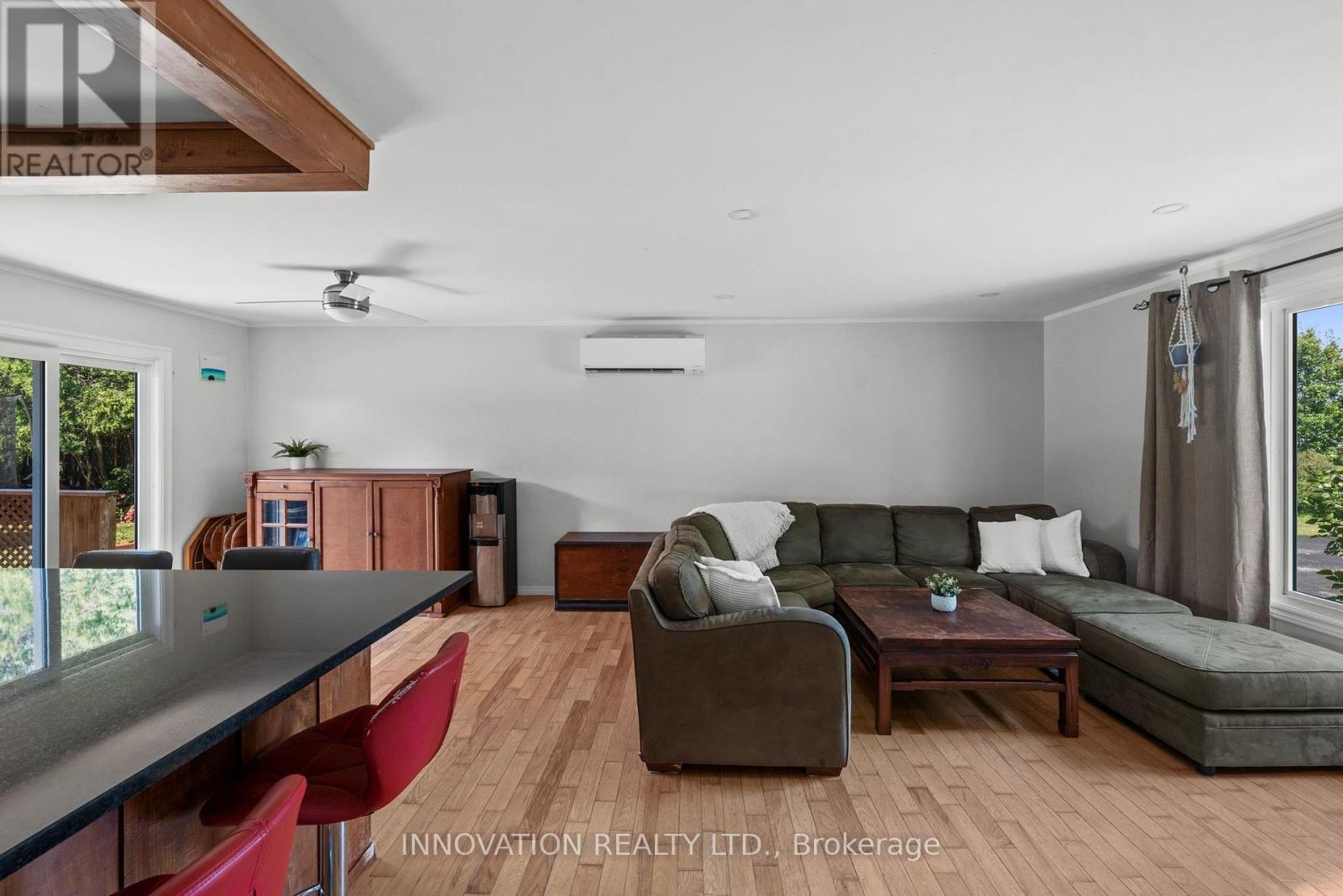 658 KITLEY 3 LINE - Image 8