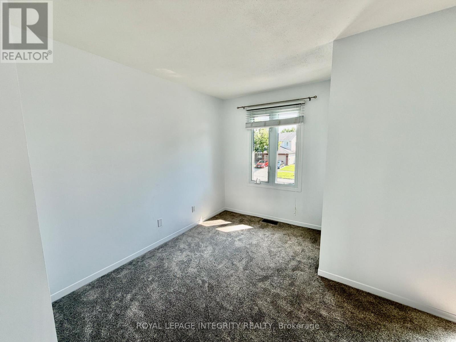 Condos for Rent in Ottawa – 1039 KARSH DRIVE, Ottawa – By Peter Sagos - Image 23