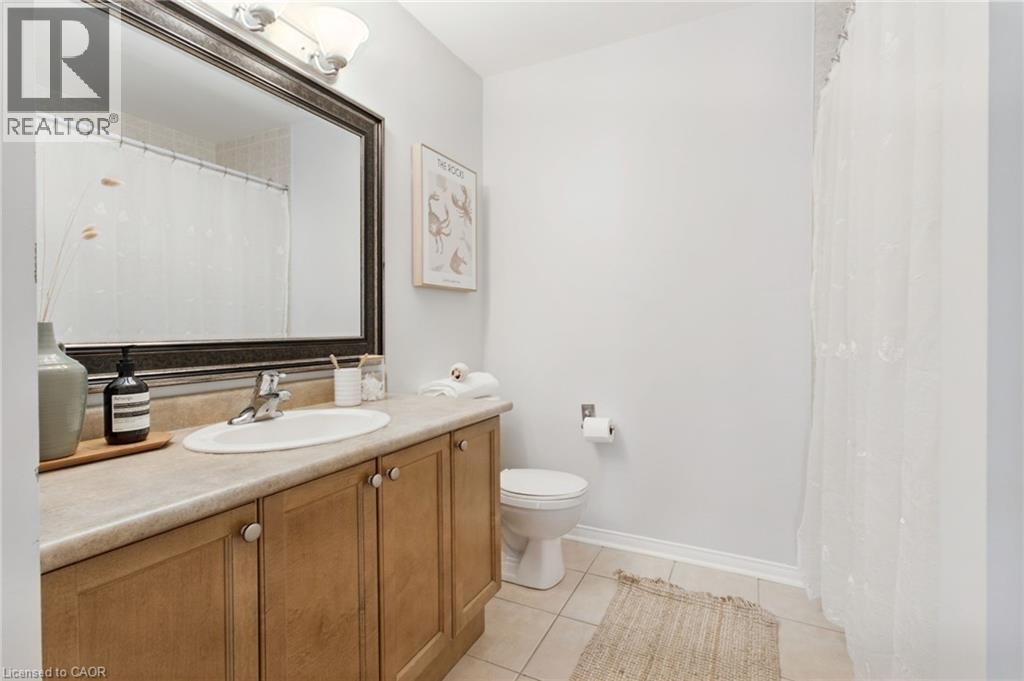2163 SUTTON Drive - 22