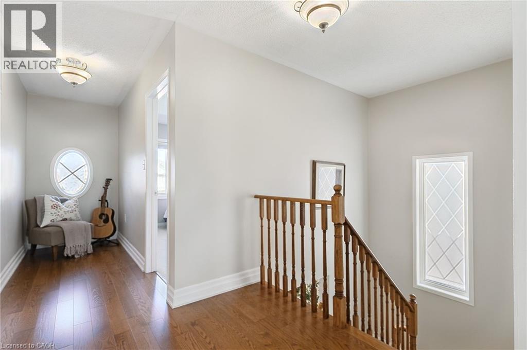 2163 SUTTON Drive - 16