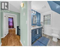 894 Dougall, Windsor, ON N9A4R1 Photo 14