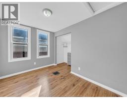 Foyer - 894 Dougall, Windsor, ON N9A4R1 Photo 8