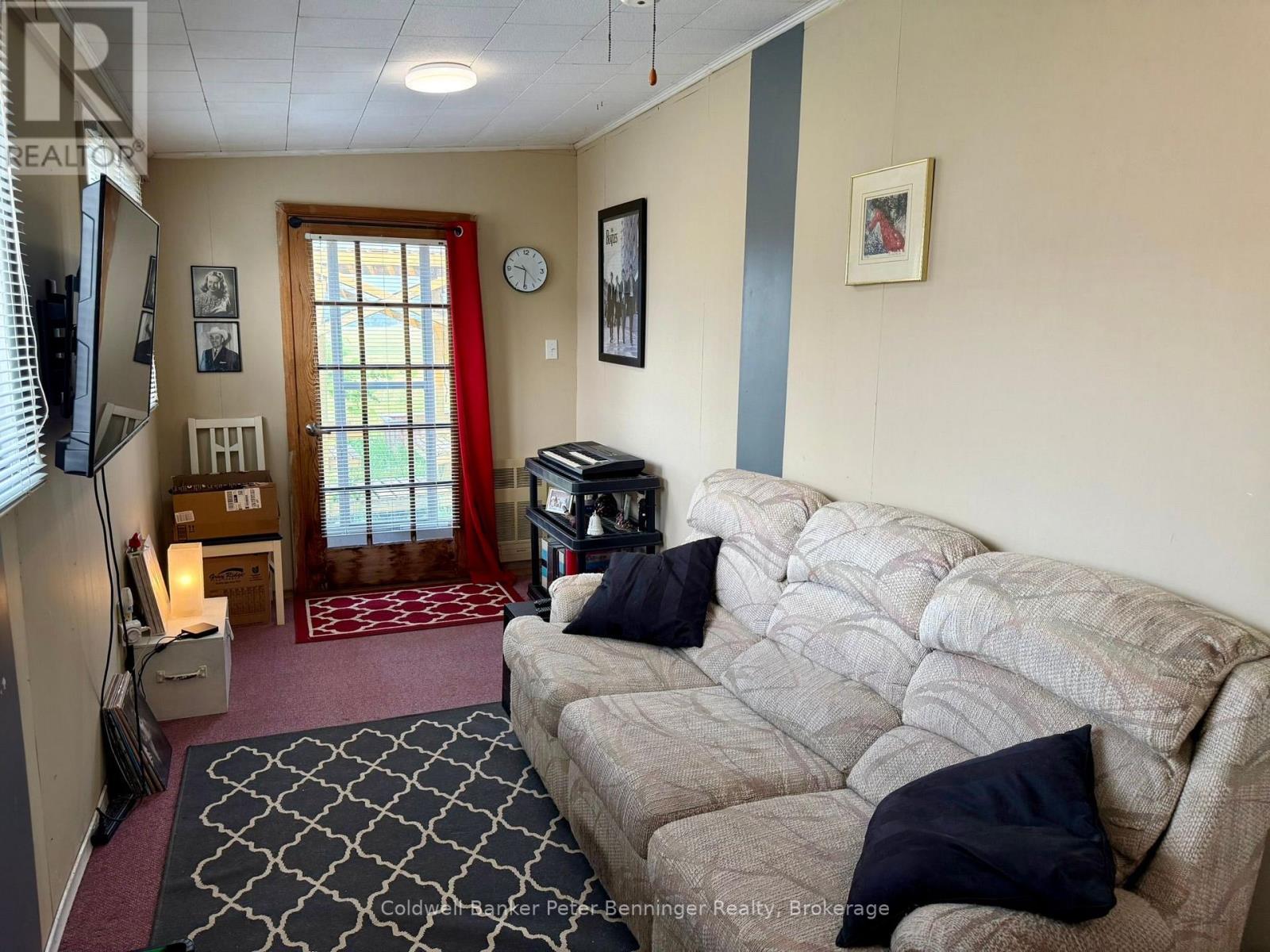 23 BLUEJAY COURT - 10