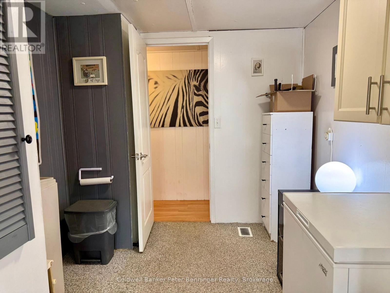 23 BLUEJAY COURT - 19