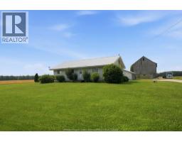 7919 County Road 18 W, Essex, ON N0R1B0 Photo 11
