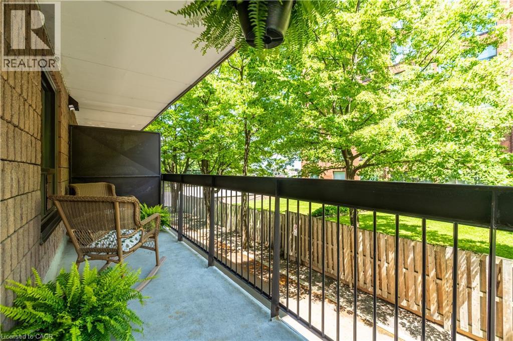 #204 966 QUEENSTON Road - 32