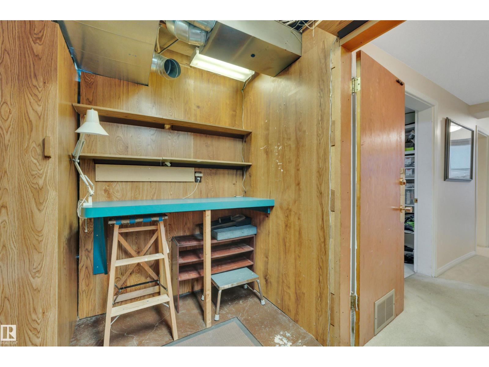 11807 91 AV NW - 45