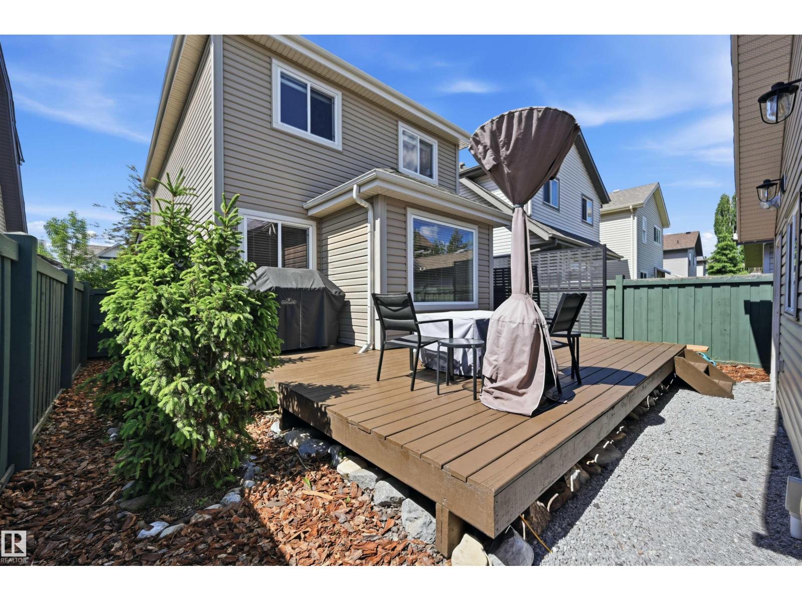 12028 18 AV SW - 31