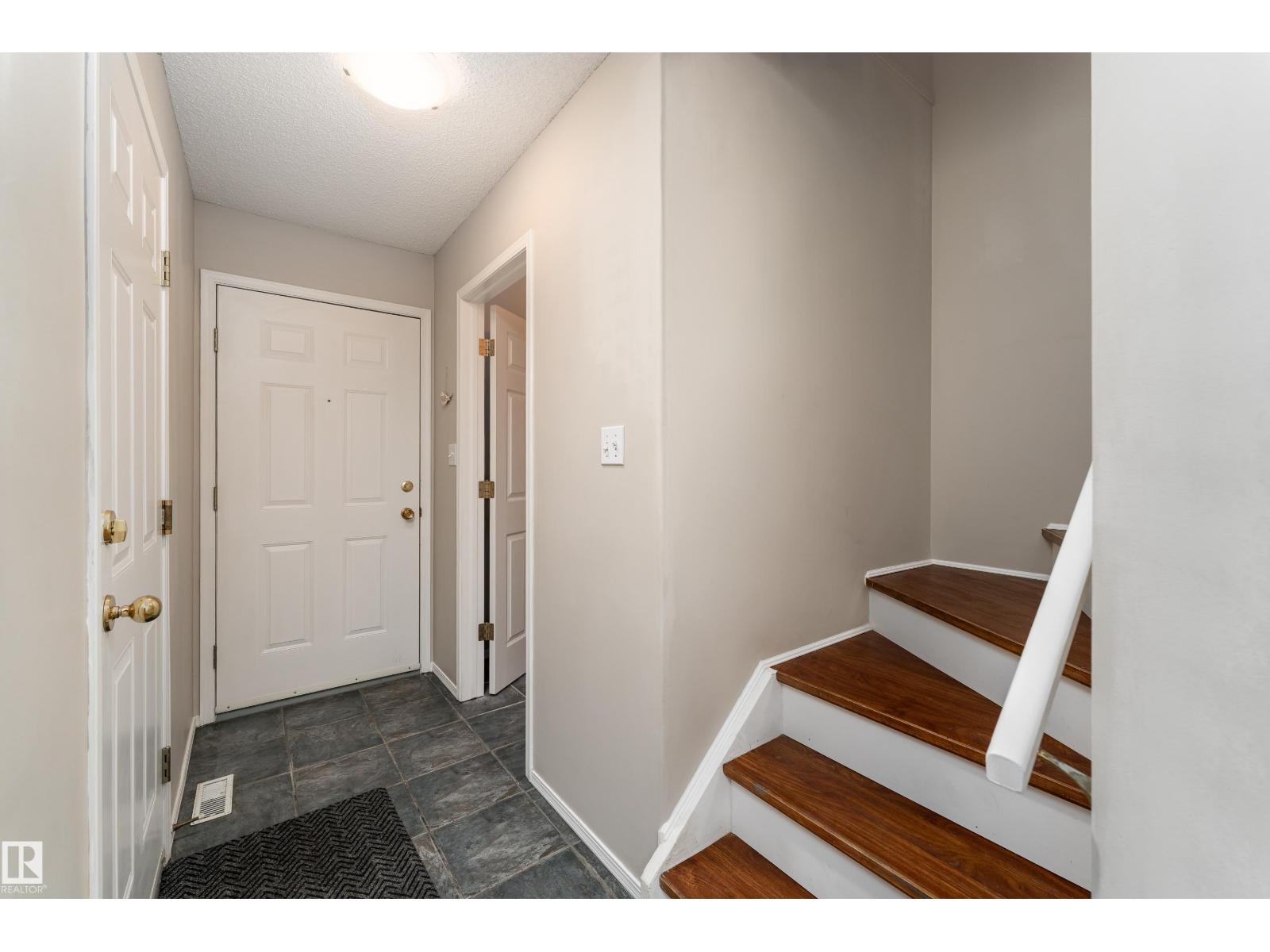 121 BULYEA RD NW - Image 10
