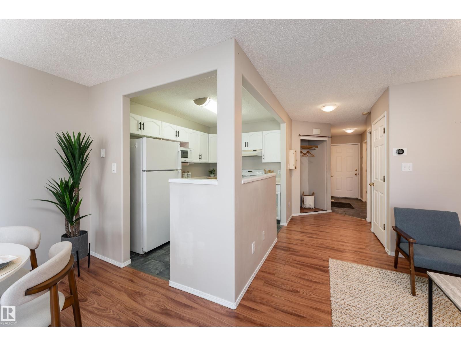 121 BULYEA RD NW - 18
