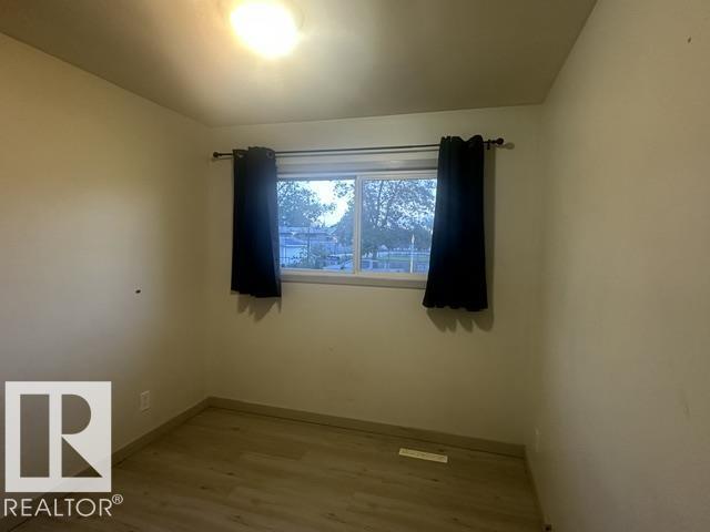 11026 155 ST NW - 19