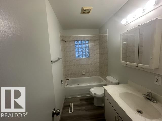 11026 155 ST NW - 21