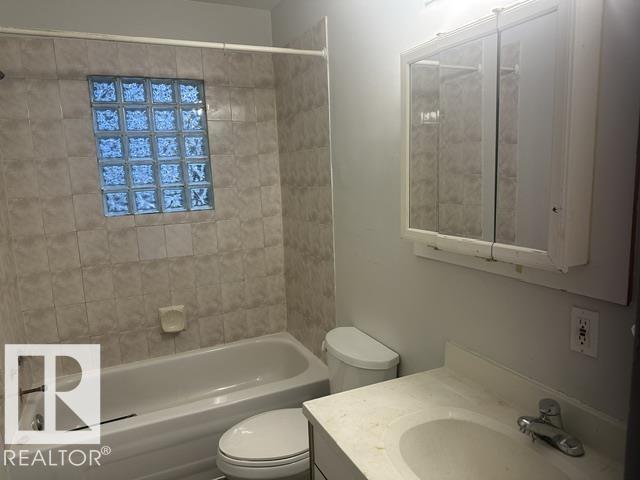 11026 155 ST NW - 23